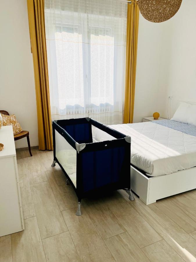 Marina Centro Harbor Apartment Rimini Exterior foto